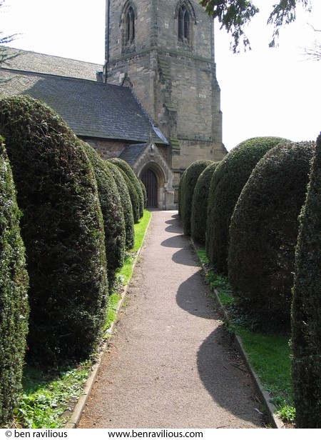Knighton Church: Church Lane, Knighton, Leicester, 24 April 2004