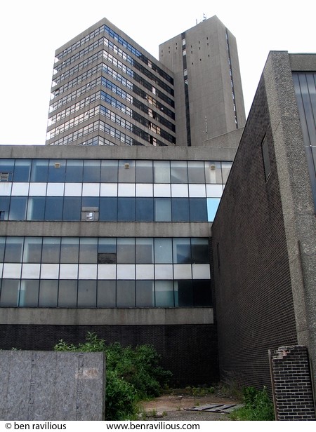 St Georges Tower: Fox Street, Leicester, 22 May 2004