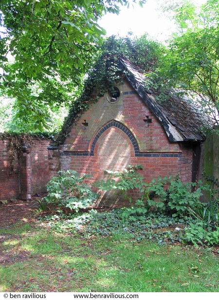 Outhouse at St Peter's church: Belgrave, Leicester, 31 July 2004