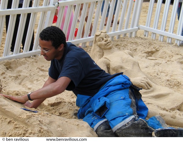 Sand sculptor at Leicester Expo 2004: Town Hall Square, Leicester, 28 August 2004