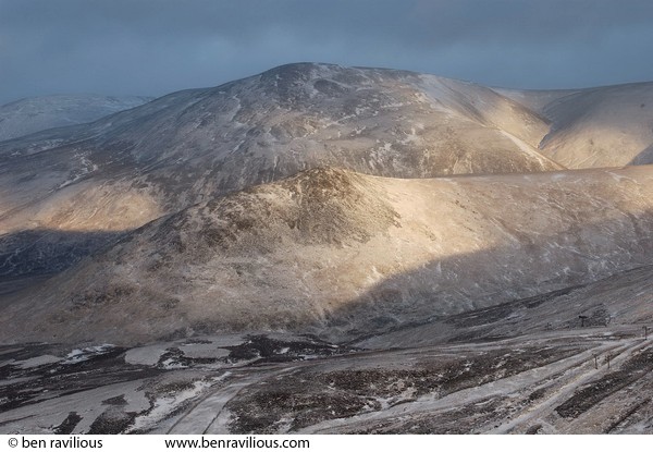 Sunlit mountain: Glen Shee, Cairngorms, Scotland, 28 December 2004
