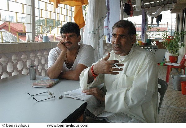 Pundit explains the most auspicious wedding date: Chander Road, Singapore, 29 December 2005