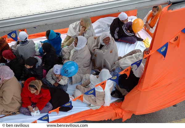 Old and young on Vaisakhi parade float: St Nicholas Circle, Leicester, 09 April 2006