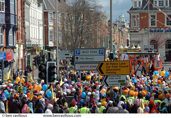 Vaisakhi procession: St Nicholas Place, Leicester, 09 April 2006
