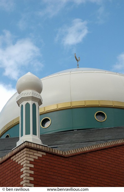 Leicester Central Mosque: Conduit Street, Leicester, 16 April 2006