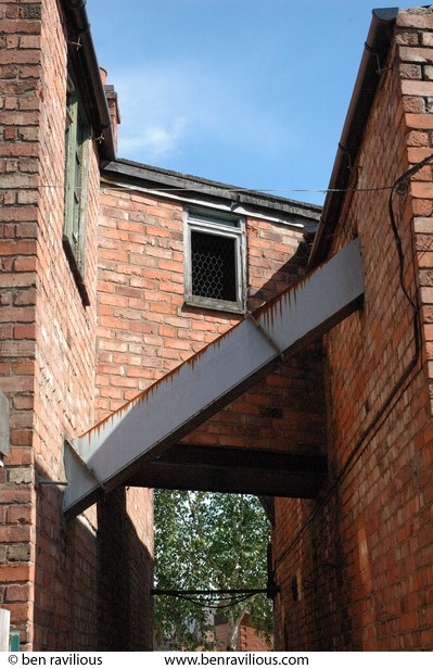 Disused slaughterhouse: Granby Avenue, Spinney Hills, Leicester, 04 June 2006