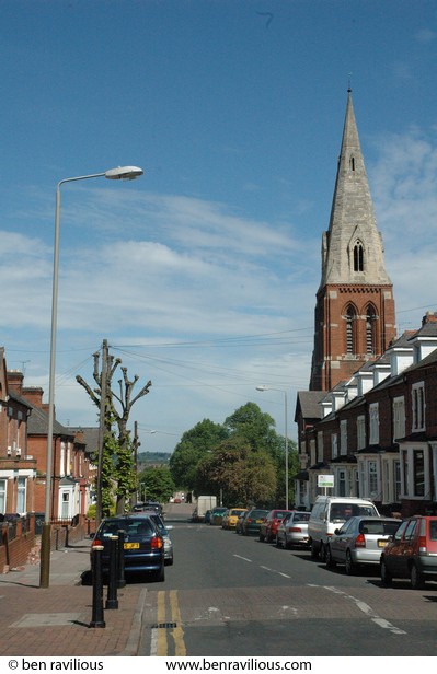 Street scene: St Saviours Road, Spinney Hills, Leicester, 04 June 2006