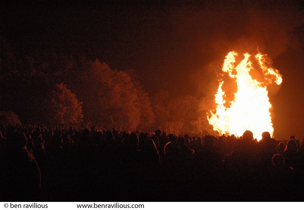 Bonfire night: Abbey Park, Leicester, 04 November 2006