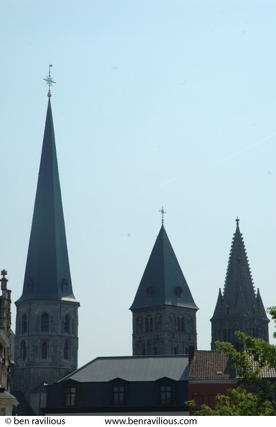 Spires of Saint Jacobskerk from Vrijdagmarkt: Ghent, Belgium, 28 April 2007
