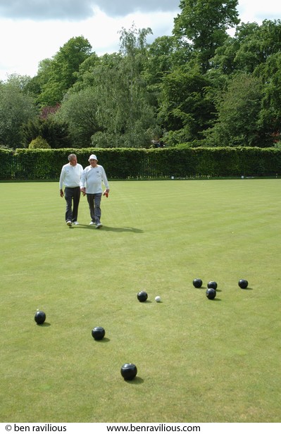 End of bowls: Spinney Hill Park Bowls Club, Leicester, 20 May 2007