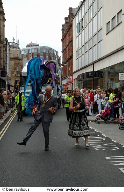 Mayor & mayoress dancing: Leicester Caribbean Carnival 2007, Horsefair Street, Leicester, 04 July 2007